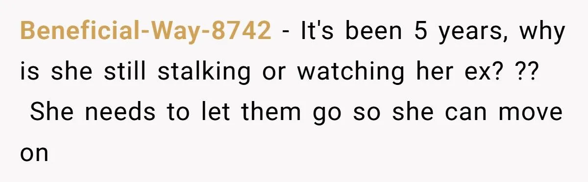 Bride Refuses To Give Up $20K Wedding Venue Even Though Aunt’s Cheating Ex Proposed There