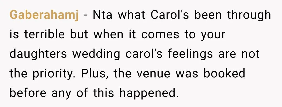 Bride Refuses To Give Up $20K Wedding Venue Even Though Aunt’s Cheating Ex Proposed There