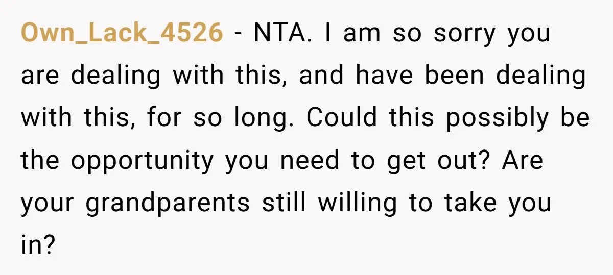 Parents Accuse Wrong Daughter For Years, Turns Out Their Favorite Is The Troublemaker Parents Accuse Wrong Daughter For Years, Turns Out Their Favorite Is The Troublemaker