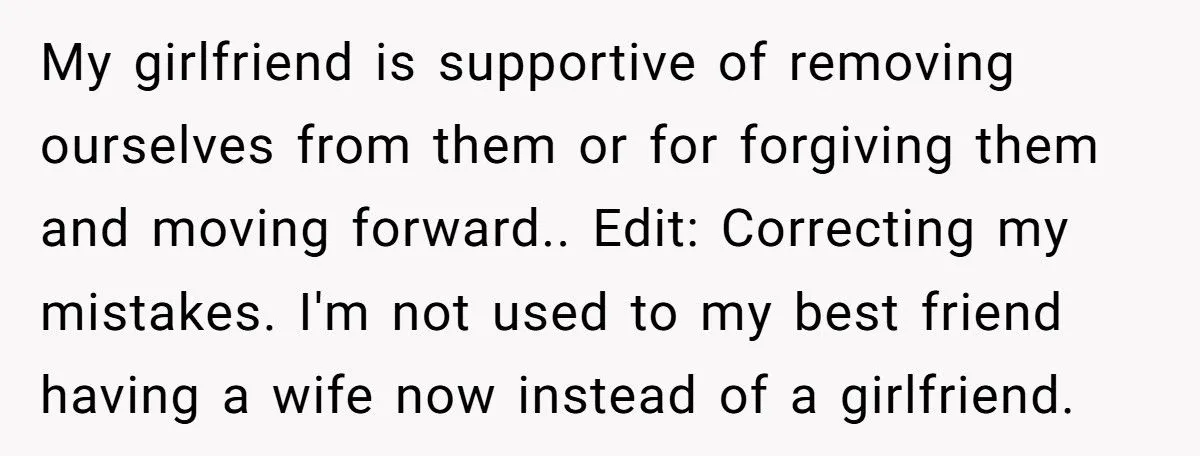 Deaf Man Ignores Best Friend’s Wife After She “Forgets” To Order Him Dinner