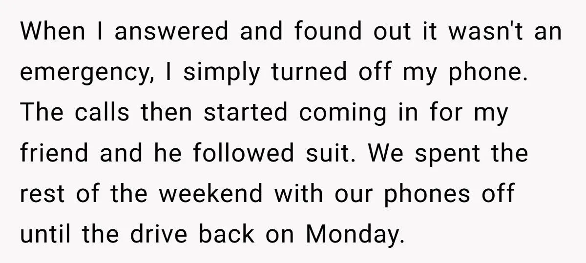 Man Ignored Wife’s Calls During Annual Phone-Free Trip, Later Finds Out It Was A Real Emergency