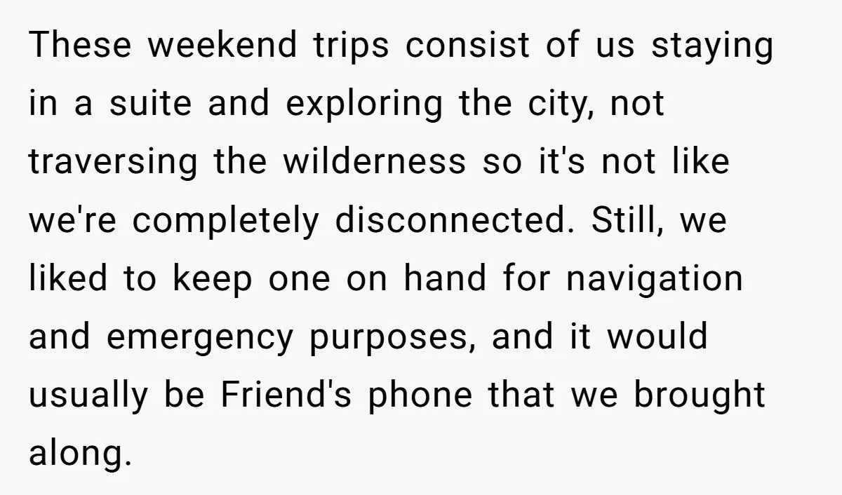 Man Ignored Wife’s Calls During Annual Phone-Free Trip, Later Finds Out It Was A Real Emergency