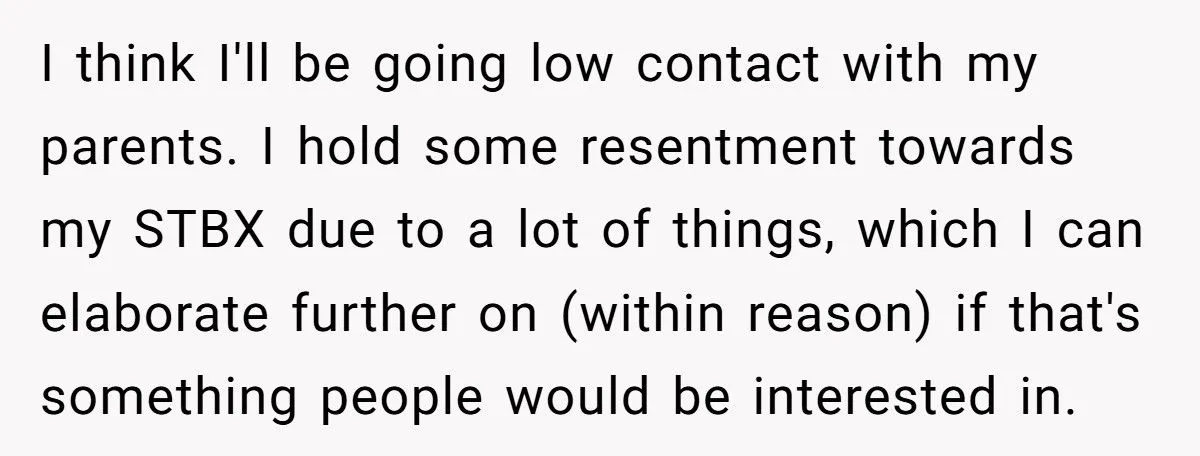 Man Ignored Wife’s Calls During Annual Phone-Free Trip, Later Finds Out It Was A Real Emergency