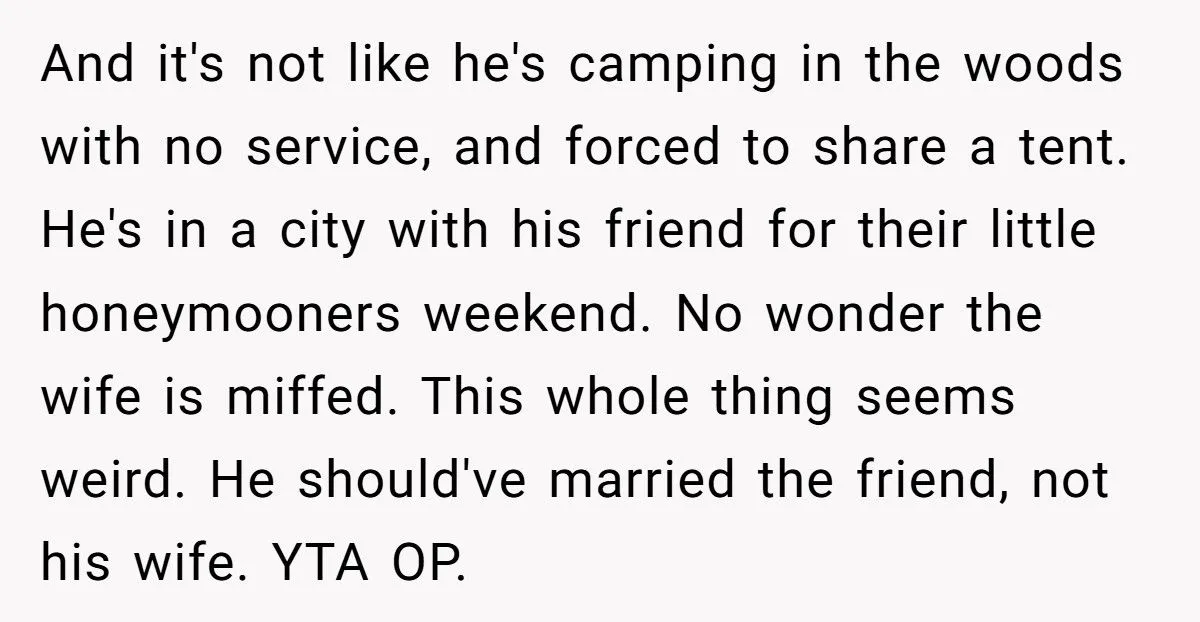 Man Ignored Wife’s Calls During Annual Phone-Free Trip, Later Finds Out It Was A Real Emergency