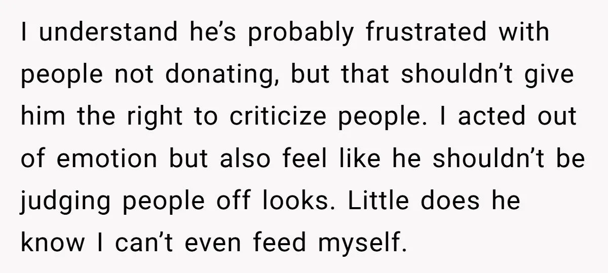 Cashier Shames Broke Customer For Not Donating, Gets Yelled At Over “Nike Shoes” Comment