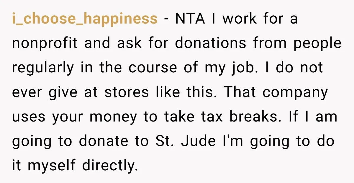 Cashier Shames Broke Customer For Not Donating, Gets Yelled At Over “Nike Shoes” Comment