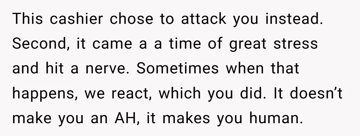 Cashier Shames Broke Customer For Not Donating, Gets Yelled At Over “Nike Shoes” Comment