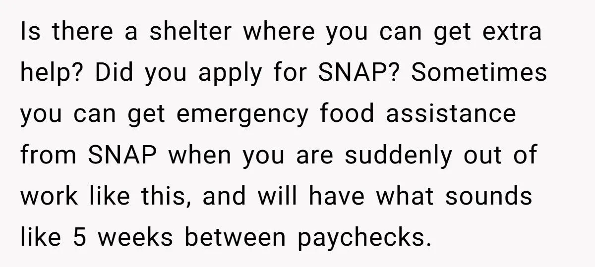 Cashier Shames Broke Customer For Not Donating, Gets Yelled At Over “Nike Shoes” Comment
