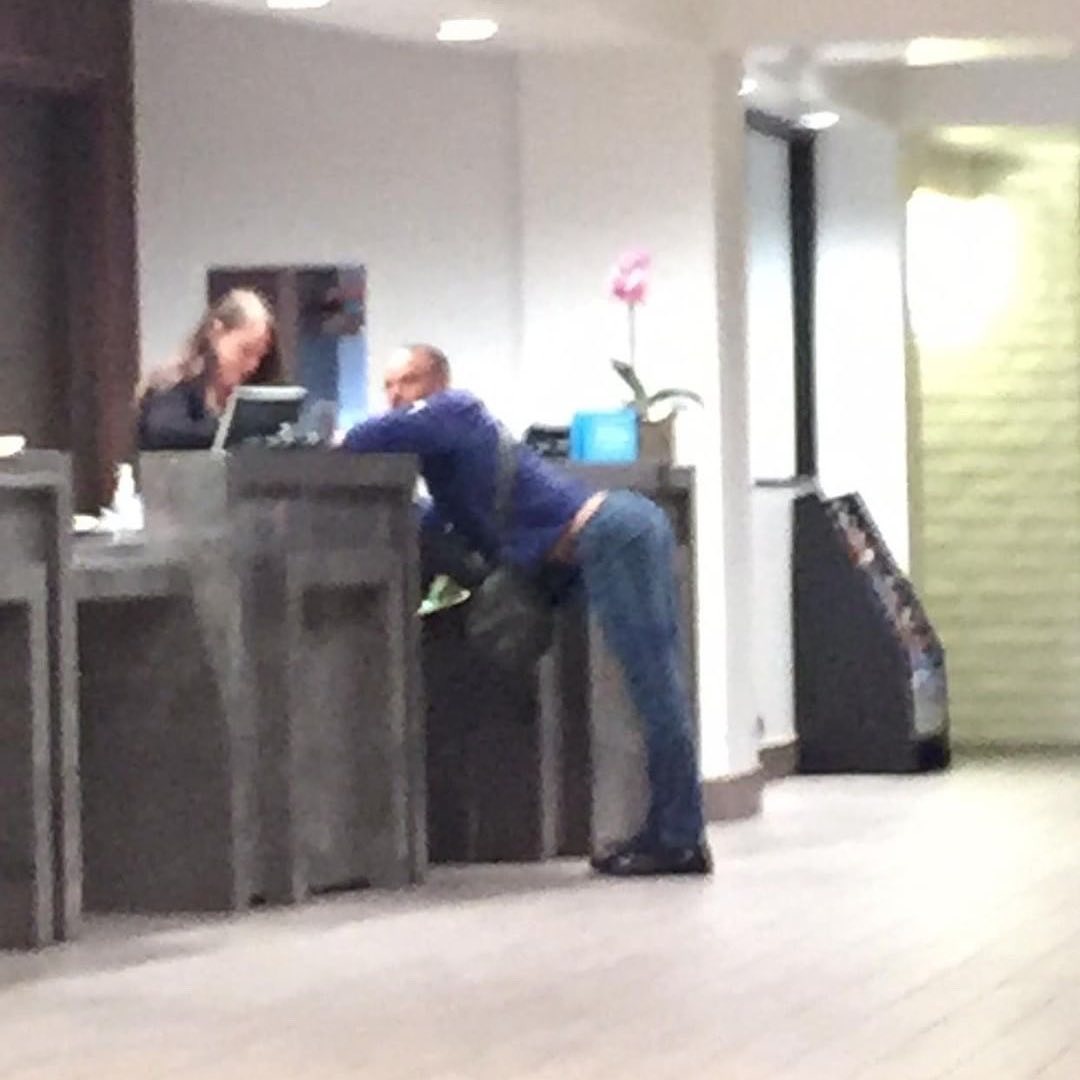 40 Photos Of People Standing Weirdly In Public That Defy All Logic