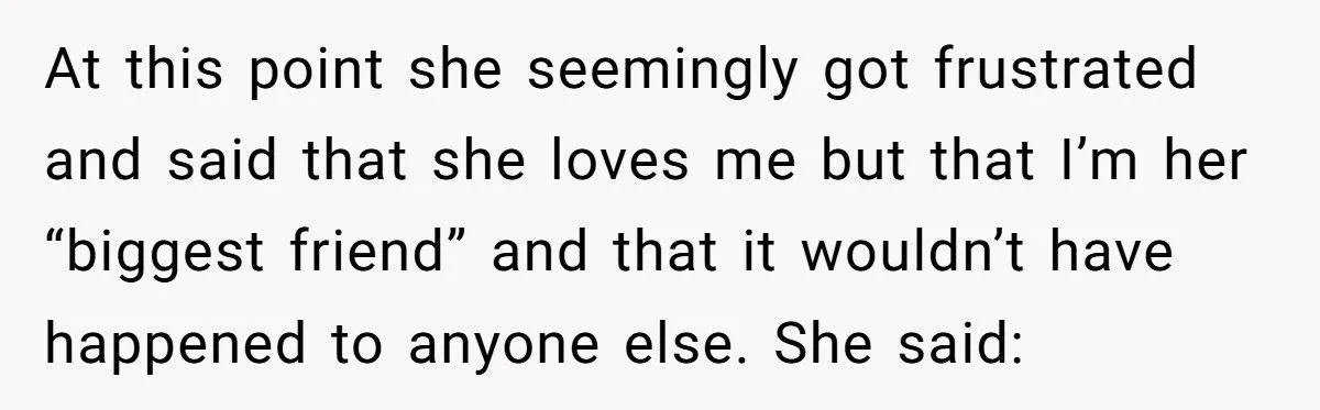 Woman Refuses To Pay For Antique Chair That Collapsed Under Her Weight At Friend’s Game Night Woman Refuses To Pay For Antique Chair That Collapsed Under Her Weight At Friend’s Game Night
