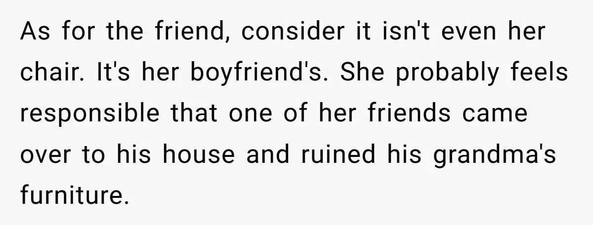 Woman Refuses To Pay For Antique Chair That Collapsed Under Her Weight At Friend’s Game Night Woman Refuses To Pay For Antique Chair That Collapsed Under Her Weight At Friend’s Game Night