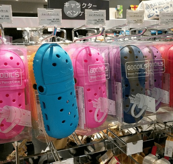 40 Craziest Crocs That Prove Fashion Has No Limits