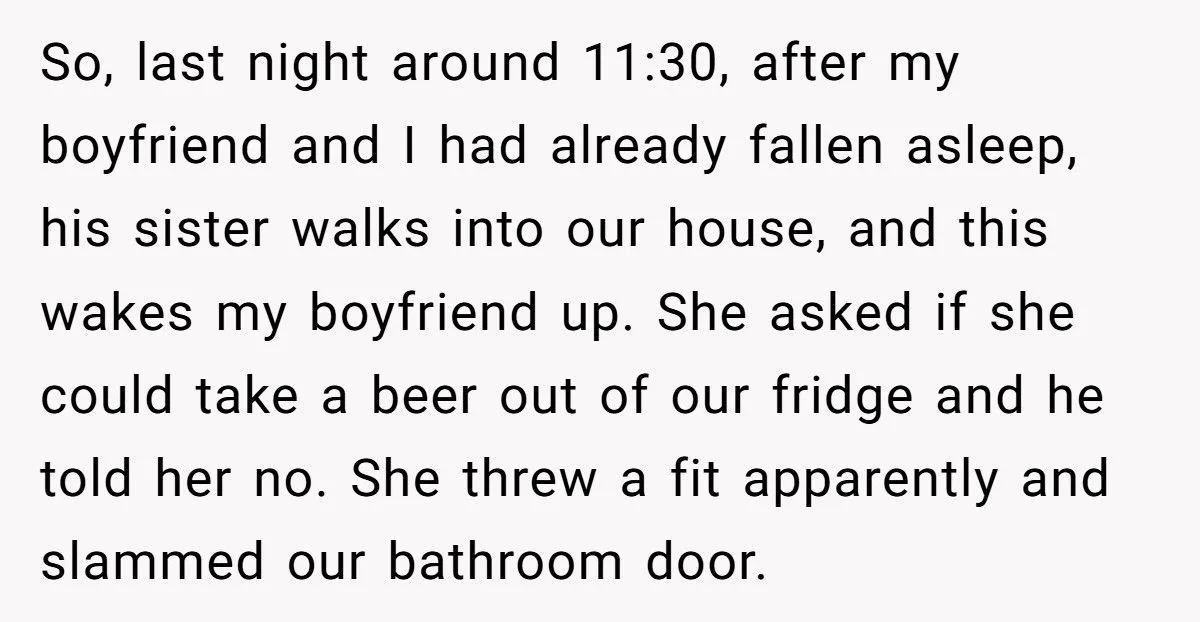 Girlfriend Takes Laptop Back After Boyfriend’s Sister Raids Their House And Steals It From Her