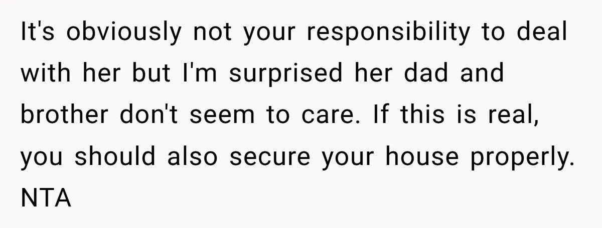 Girlfriend Takes Laptop Back After Boyfriend’s Sister Raids Their House And Steals It From Her