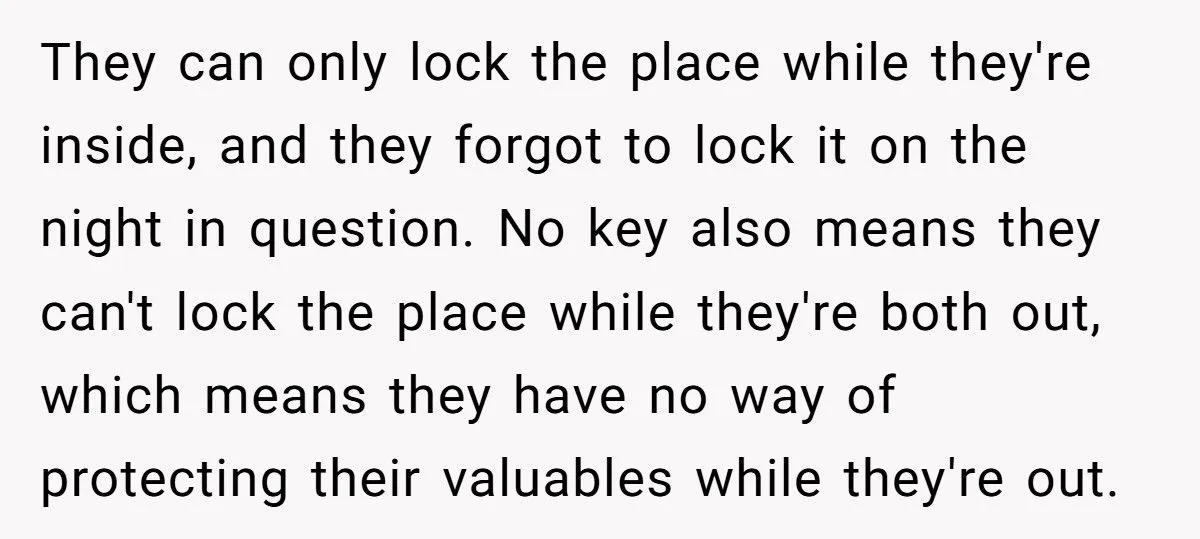 Girlfriend Takes Laptop Back After Boyfriend’s Sister Raids Their House And Steals It From Her