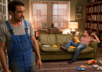 Husband Asks Brother-In-Law To Stop Showing Up Uninvited, Wife Declares Family War Husband Asks Brother-In-Law To Stop Showing Up Uninvited, Wife Declares Family War