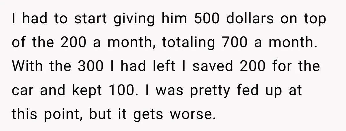 Teen Worker Threatens To Quit Her Job After Dad Demands Her Paycheck And Savings