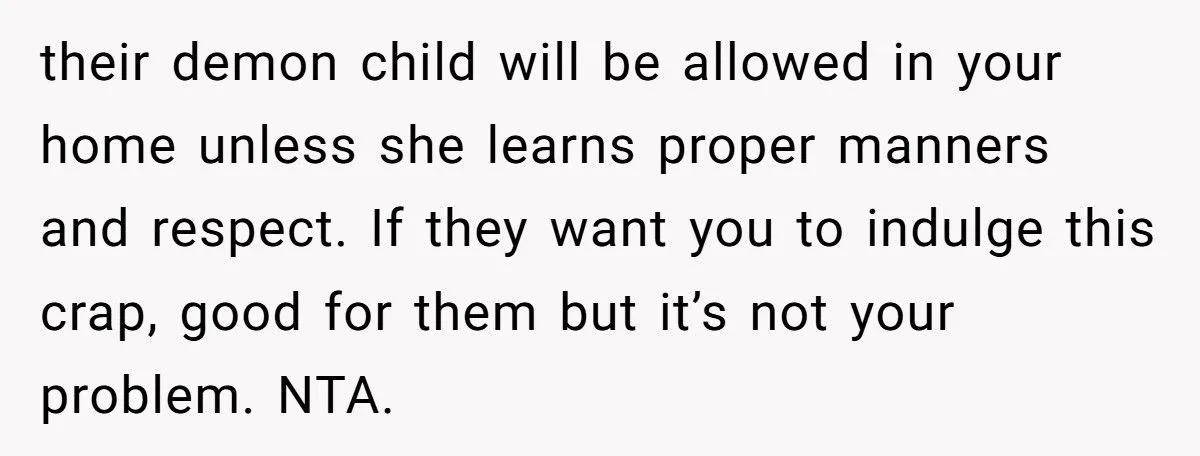 Uncle Refuses To Give Niece Pizza After She Demanded Sushi And Threw His Phone