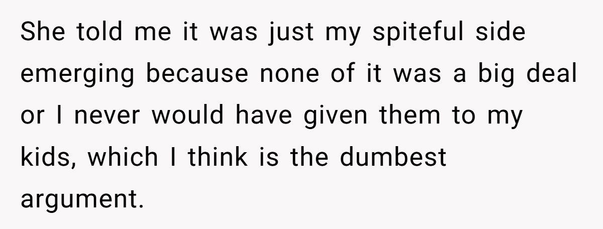 Dad Calls Police On Ex-Wife After She Keeps Stealing His Stuff For Her Stepkids