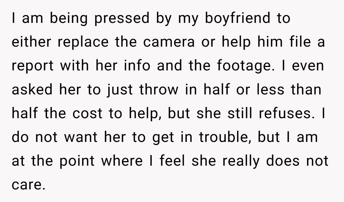 Boyfriend Gets Furious After Girlfriend Covers For Her “Good Friend” Who Stole His $1,800 Camera