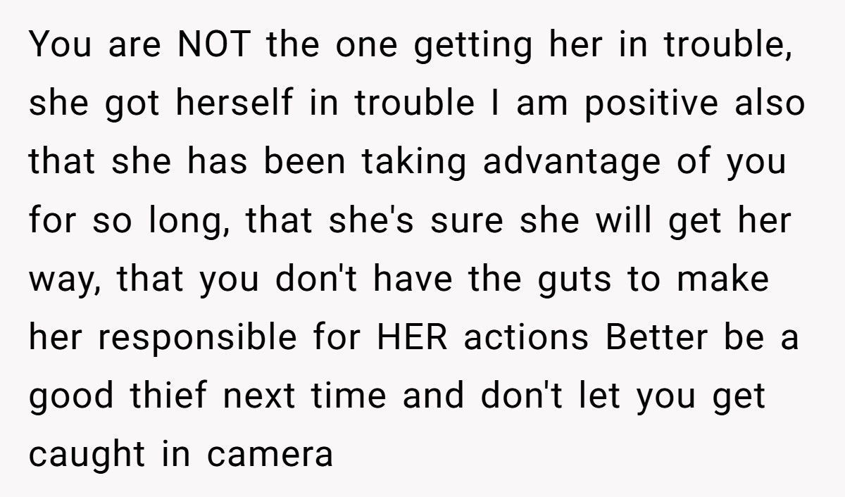 Boyfriend Gets Furious After Girlfriend Covers For Her “Good Friend” Who Stole His $1,800 Camera