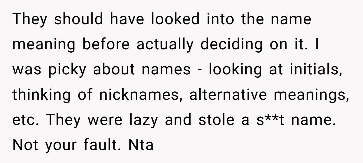 Pregnant Woman Trolls Nosy Friend With Fake Baby Name, Friend Actually Uses It And Ends Up Humiliated