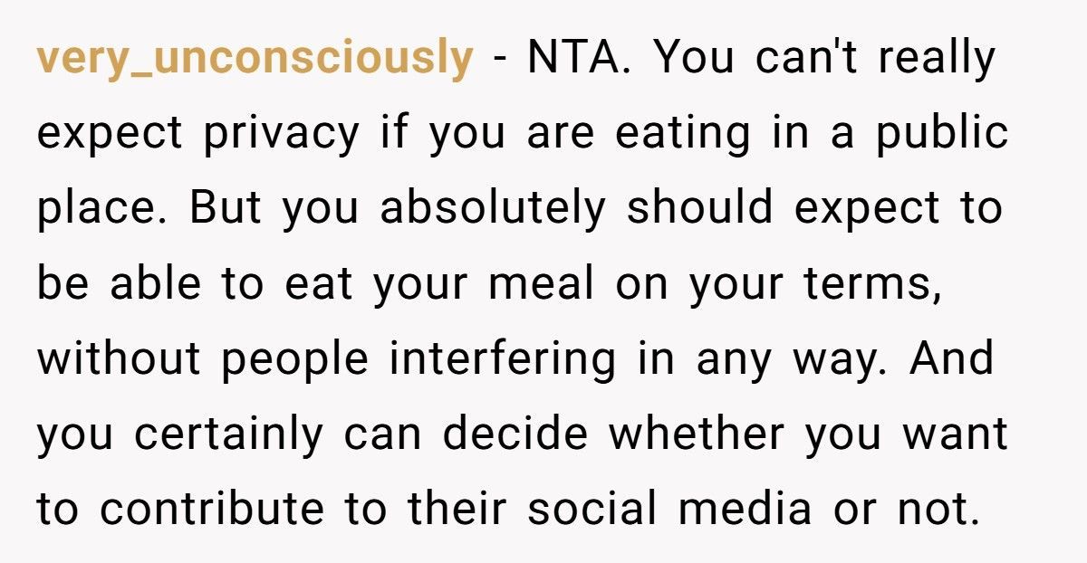 Hungry Diner Refuses To Let Influencers Take Pictures Of Their Food, So They Call Diner Selfish