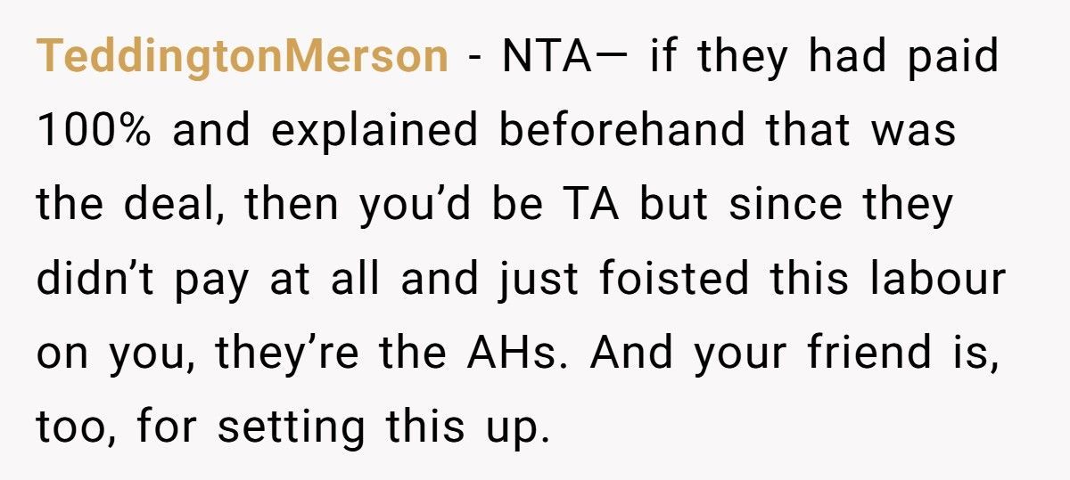 Hungry Diner Refuses To Let Influencers Take Pictures Of Their Food, So They Call Diner Selfish