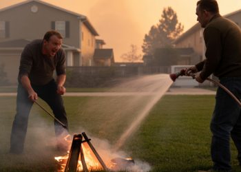 Man Saves Neighborhood From Fire Hazard, Neighbor Still Calls Cops On Him Man Saves Neighborhood From Fire Hazard, Neighbor Still Calls Cops On Him