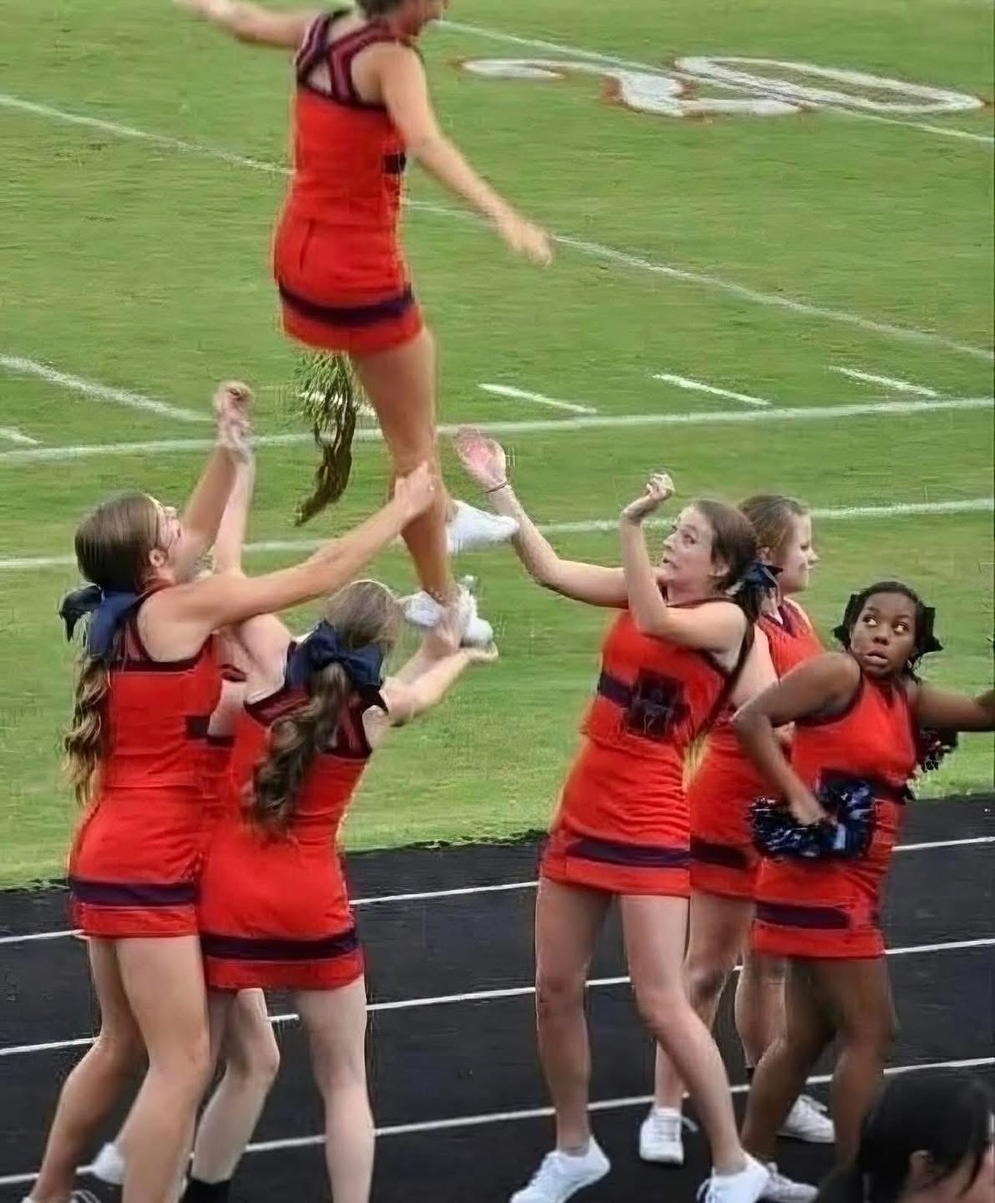 40 Weird And Wild Photos That Will Leave You Scratching Your Head, Laughing, And Maybe A Little Creeped Out