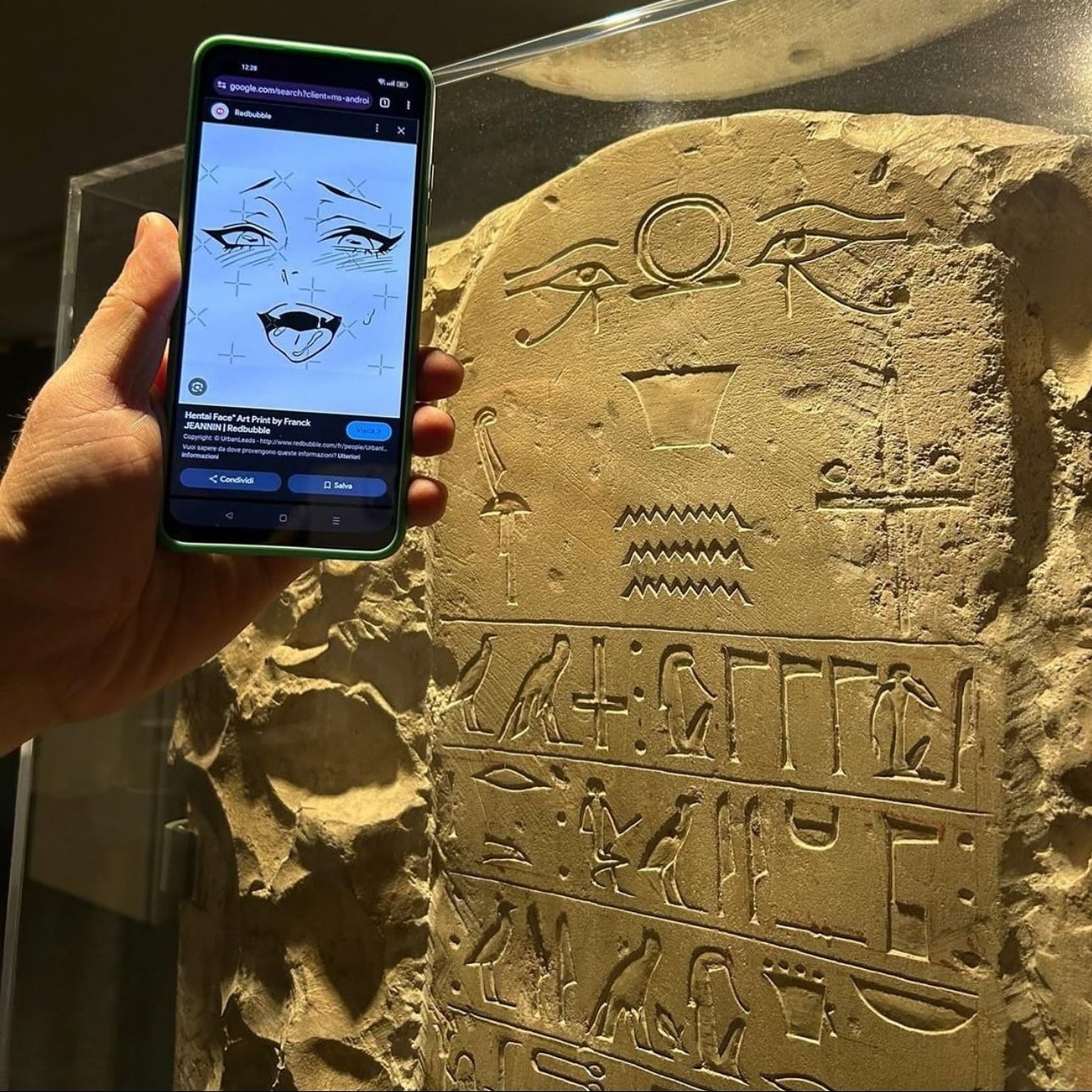 40 Weird And Wild Photos That Will Leave You Scratching Your Head, Laughing, And Maybe A Little Creeped Out