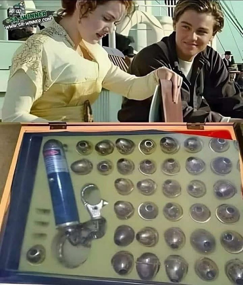 40 Weird And Wild Photos That Will Leave You Scratching Your Head, Laughing, And Maybe A Little Creeped Out