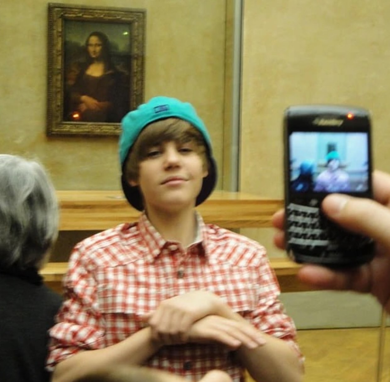 40 Weird And Wild Photos That Will Leave You Scratching Your Head, Laughing, And Maybe A Little Creeped Out