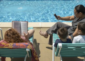 Mom Brings Kids To Empty Pool, Sits Beside Woman, Then Freaks When She Unties Bikini Top