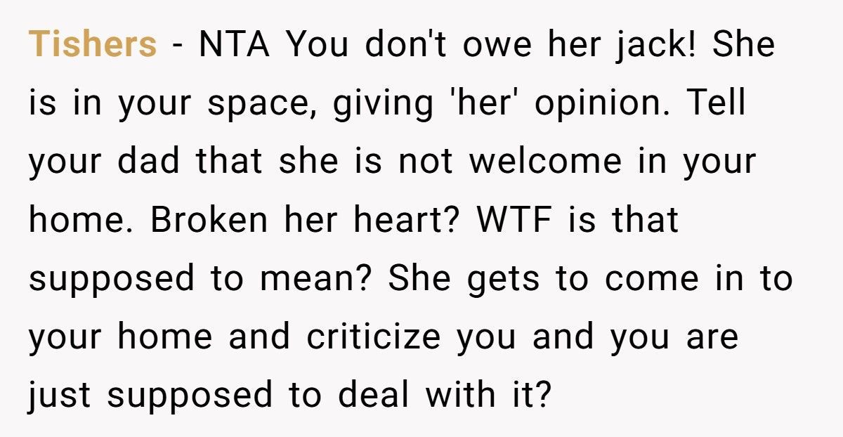 Woman Wears Bonnet To Bed, Dad’s Girlfriend Explodes And Calls Her "Racist"