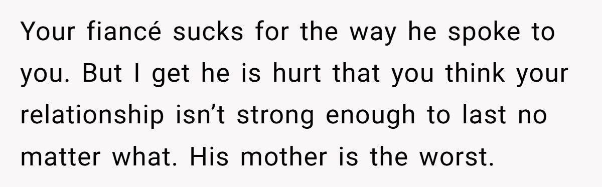 Bride Refuses Fiancé’s “Cursed” Family Rings, His Mother Explodes With Dozens Of Texts