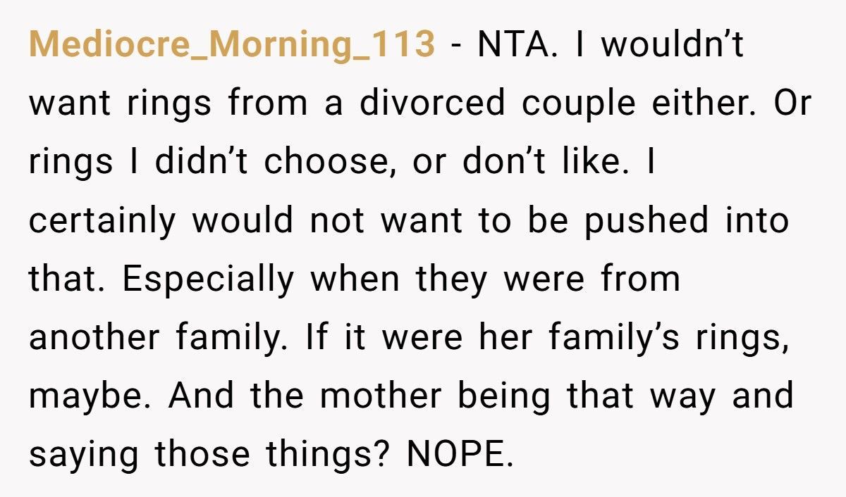 Bride Refuses Fiancé’s “Cursed” Family Rings, His Mother Explodes With Dozens Of Texts
