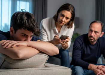 Parents Clash After Son’s Ex Claims She’s Pregnant—Dad Wants Proof, Mom Demands Responsibility Parents Clash After Son’s Ex Claims She’s Pregnant—Dad Wants Proof, Mom Demands Responsibility