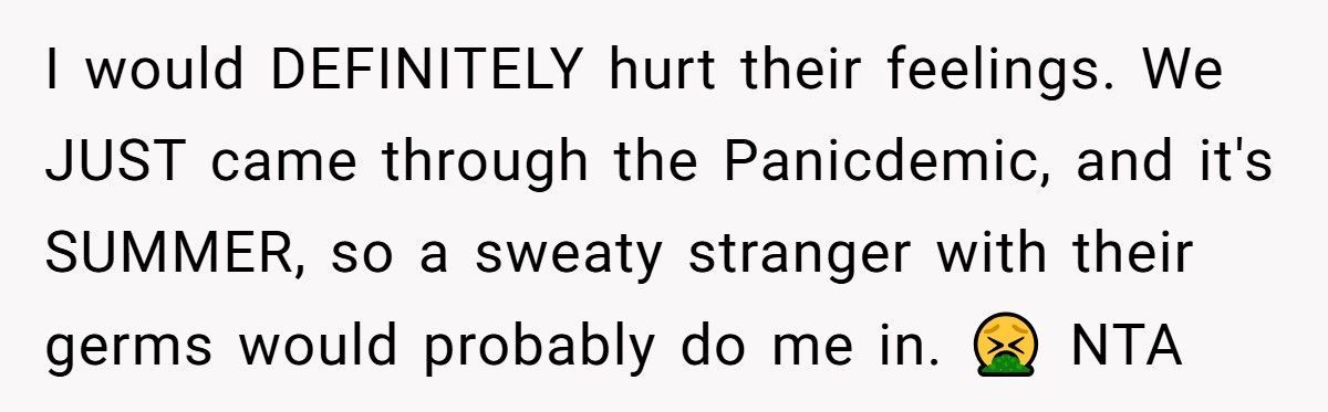 Large Stranger Demands More Space On Crowded Jeepney, Cries When He Says They Don’t Fit