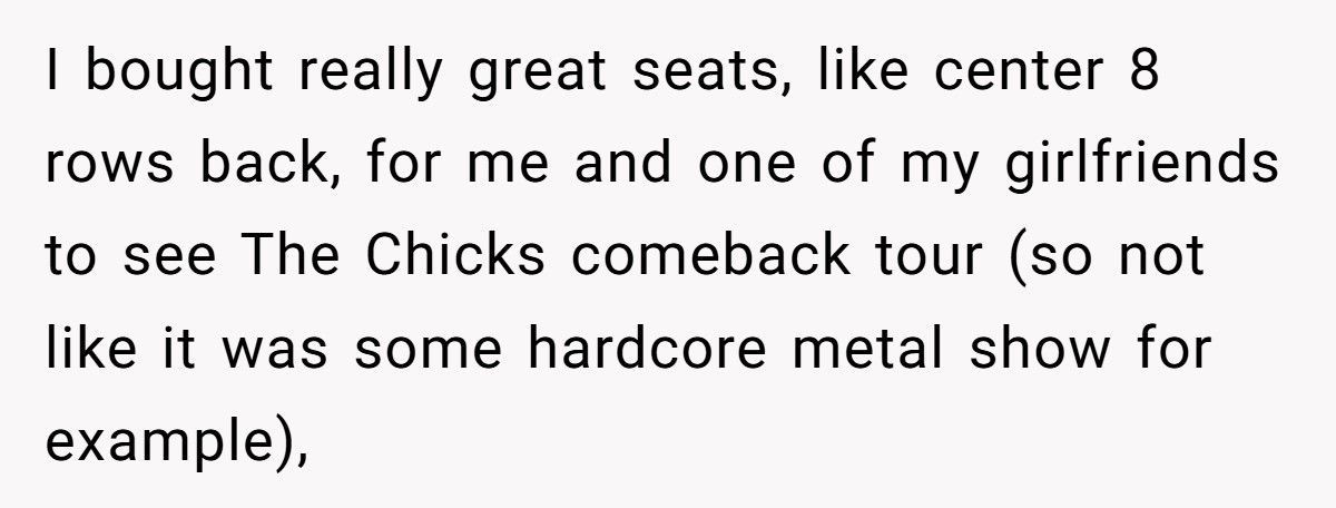 Tall Guy Gets Petty Revenge On Woman Who Opens Umbrella At Concert And Blocks Dozens Of Viewers Tall Guy Gets Petty Revenge On Woman Who Opens Umbrella At Concert And Blocks Dozens Of Viewers