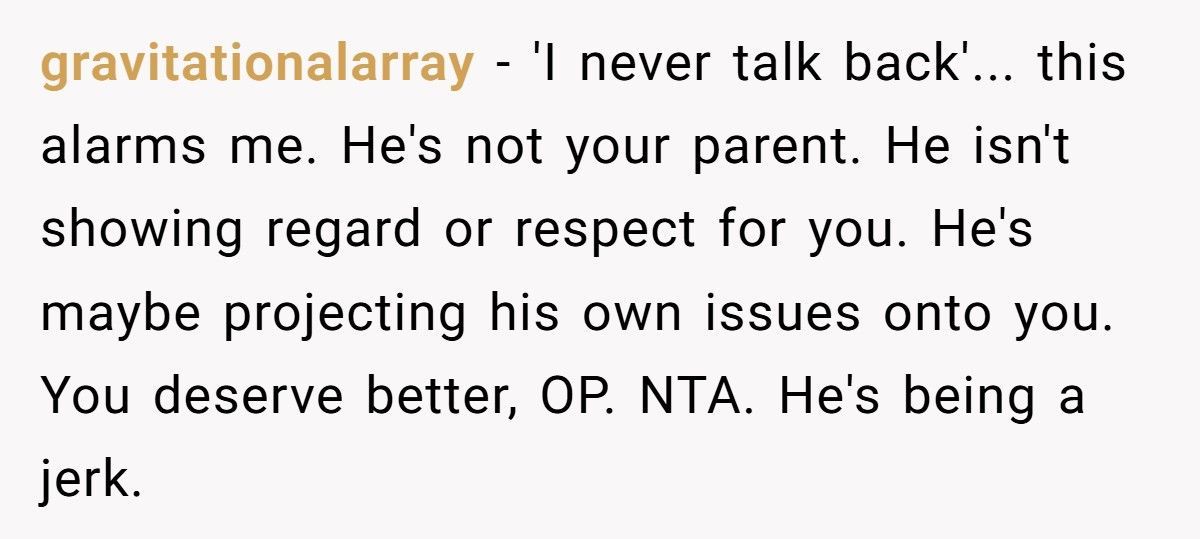 Woman Finally Tells Boyfriend The Real Reason He Can’t Use Her Chair, Now He Won’t Speak To Her