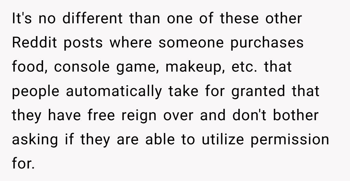Woman Finally Tells Boyfriend The Real Reason He Can’t Use Her Chair, Now He Won’t Speak To Her