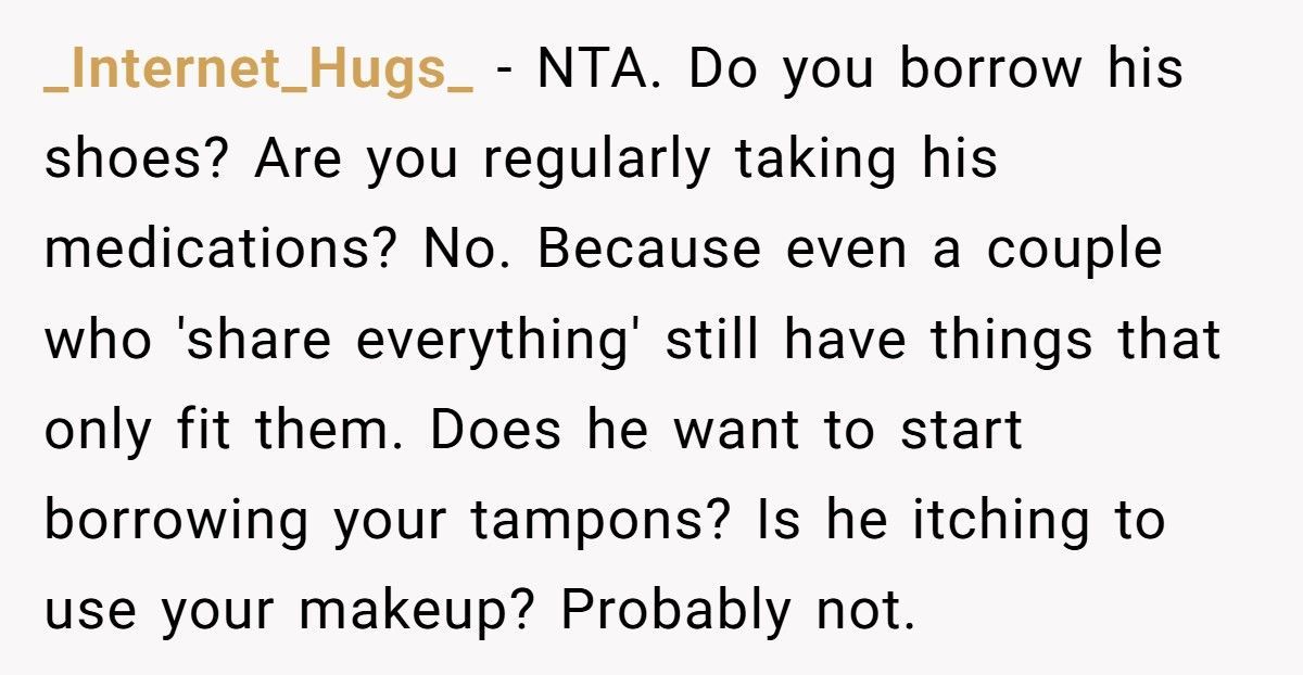 Woman Finally Tells Boyfriend The Real Reason He Can’t Use Her Chair, Now He Won’t Speak To Her