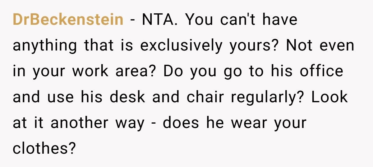 Woman Finally Tells Boyfriend The Real Reason He Can’t Use Her Chair, Now He Won’t Speak To Her