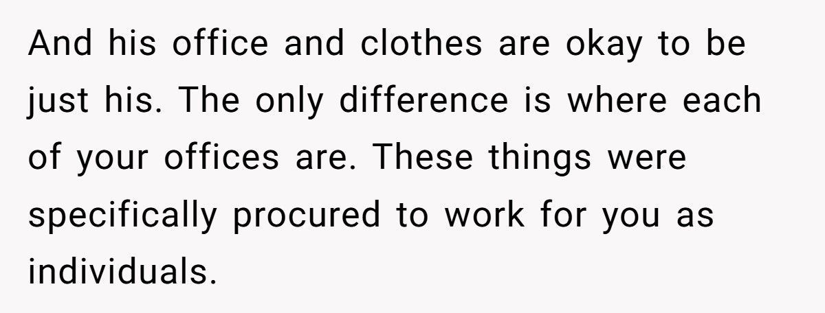 Woman Finally Tells Boyfriend The Real Reason He Can’t Use Her Chair, Now He Won’t Speak To Her