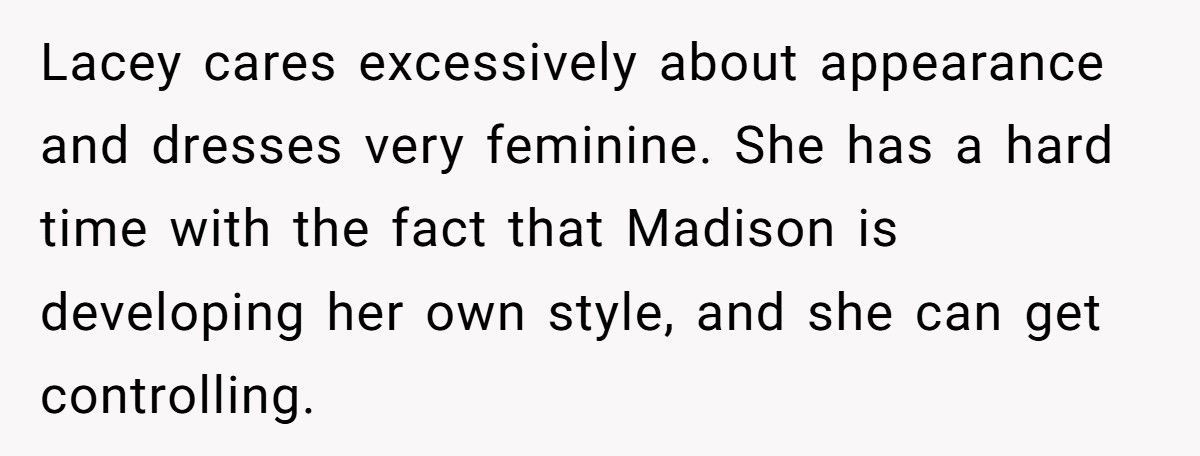 Teen Slams Dad For Babying Mom After Fight With Daughter Over Haircut