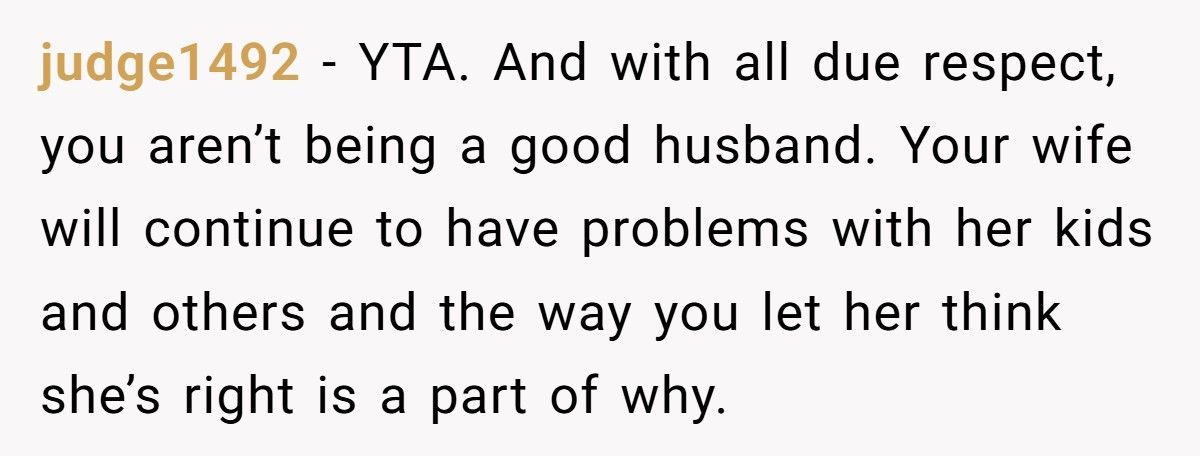 Teen Slams Dad For Babying Mom After Fight With Daughter Over Haircut