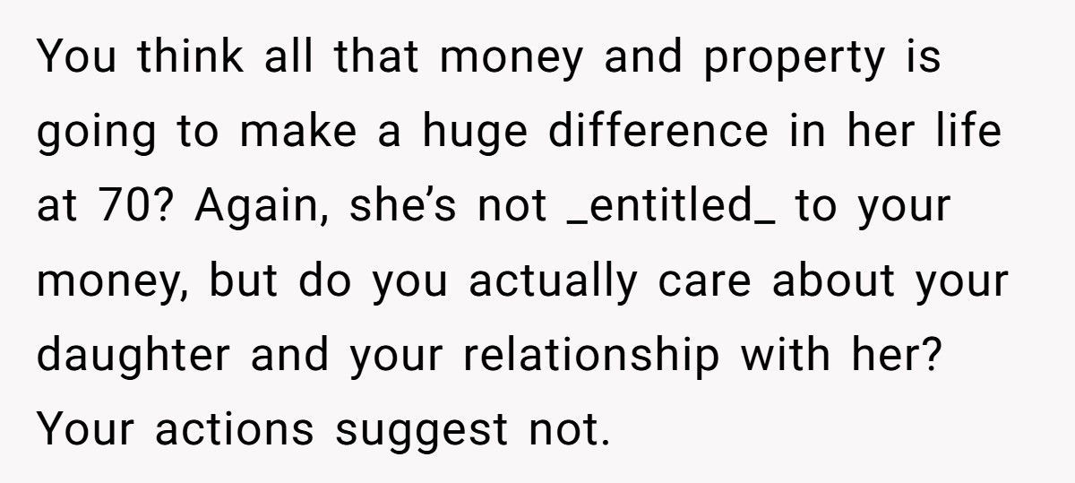 Dad Refuses To Give Daughter $350K Saved For Future Grandkids After She Chooses To Be Child-Free