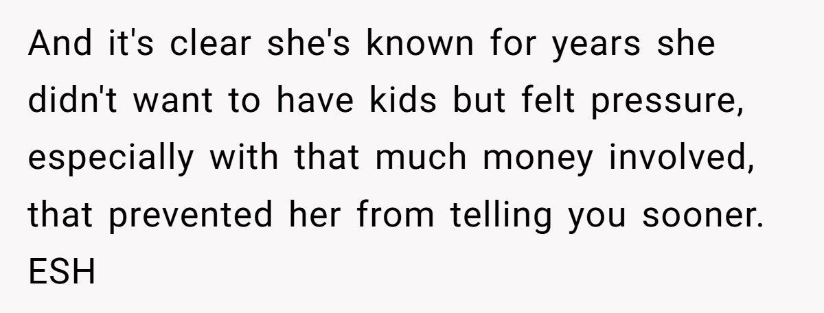 Dad Refuses To Give Daughter $350K Saved For Future Grandkids After She Chooses To Be Child-Free