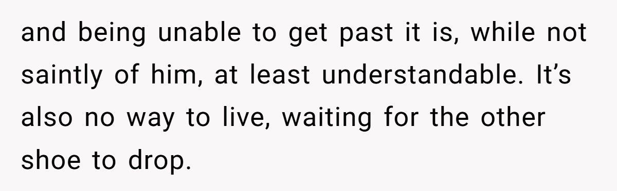 Woman Hides Escort Past From Fiancé For Two Years, Finally Confesses And Gets the Surprise Of Her Life